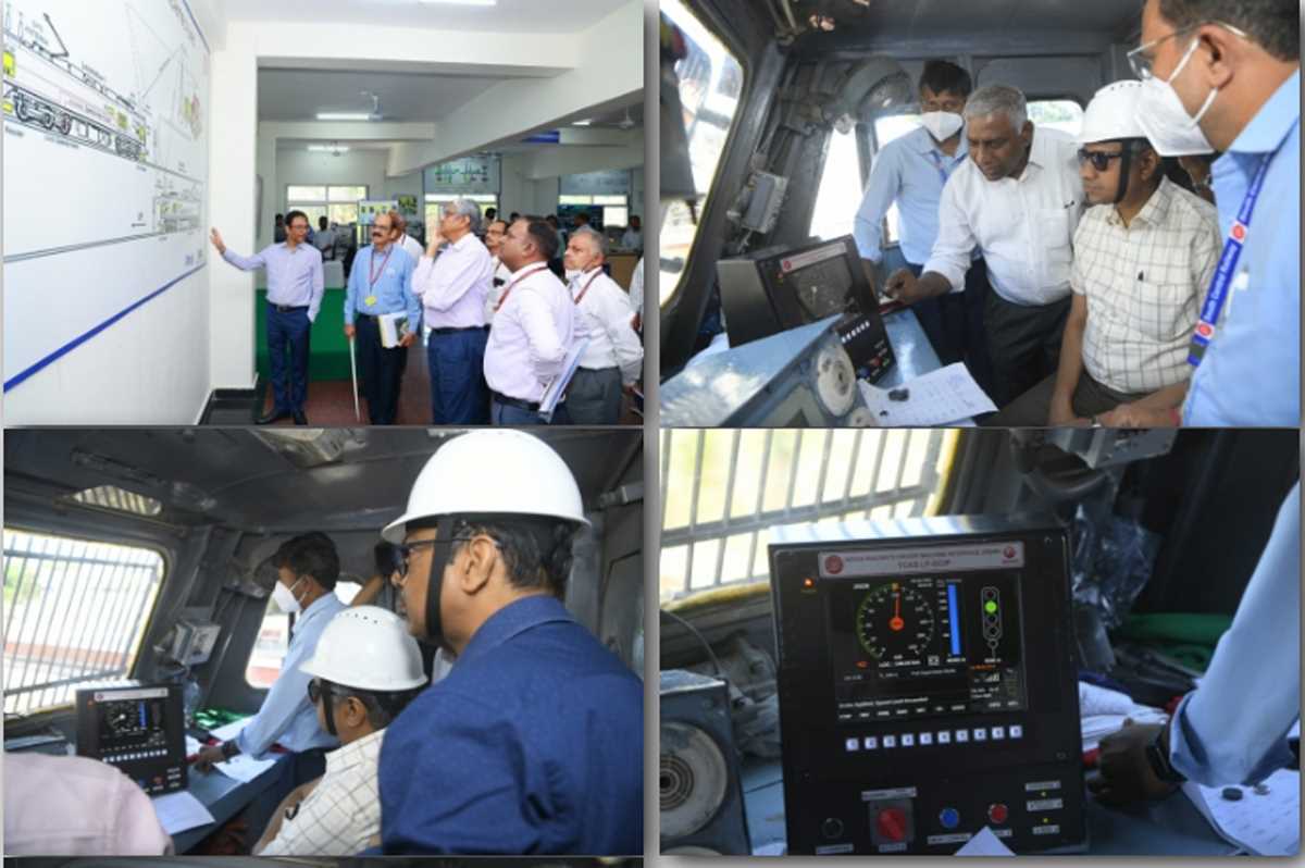 रेलवे बोर्ड के अध्यक्ष ने हैदराबाद में कवच सिस्टम का निरीक्षण किया